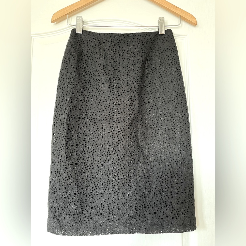 Miriam Baker black eyelet pencil skirt, 00. Italian fabric, lined, made in CA